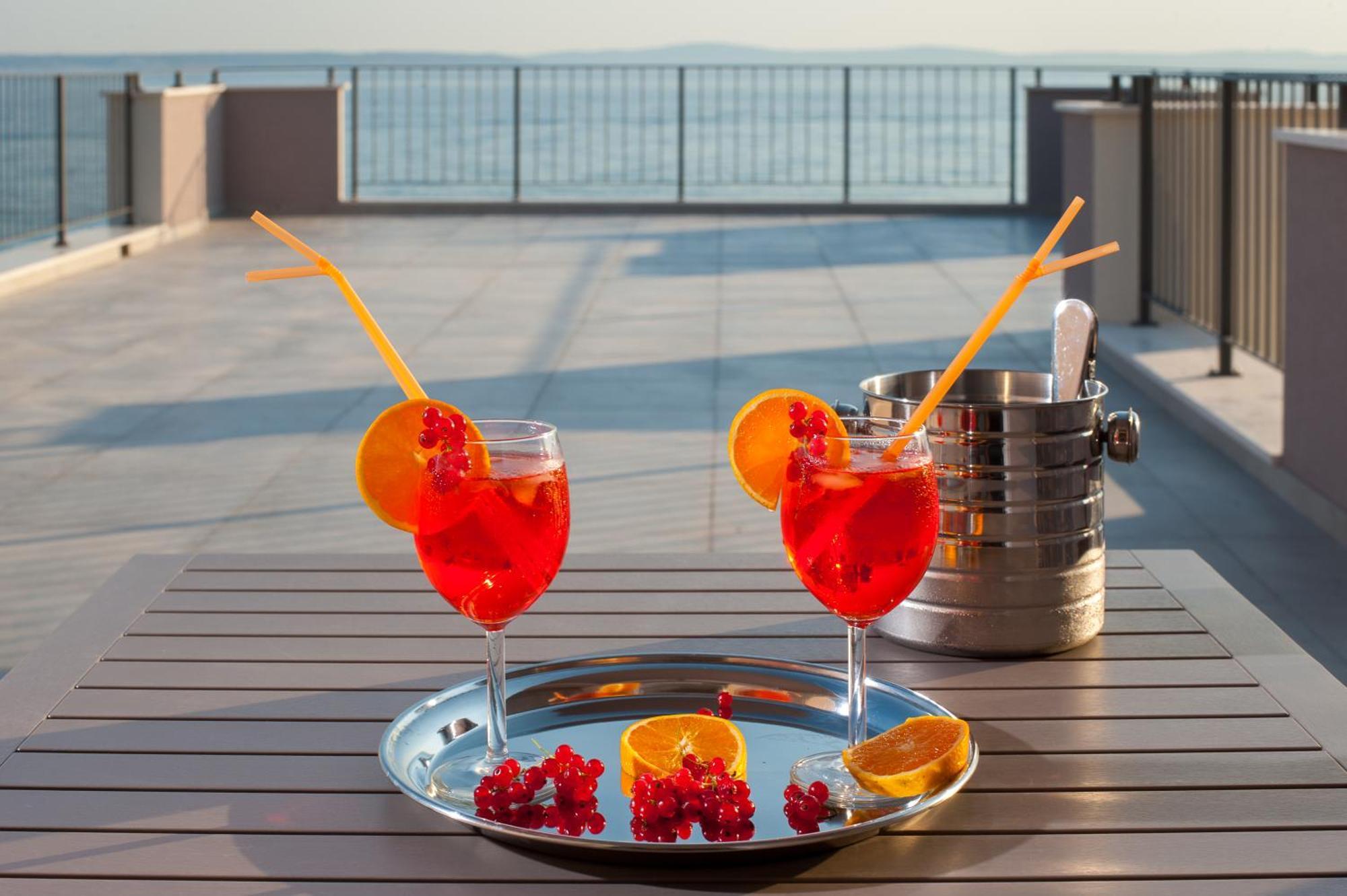 Seaside Luxury Suites Podstrana Pokoj fotografie