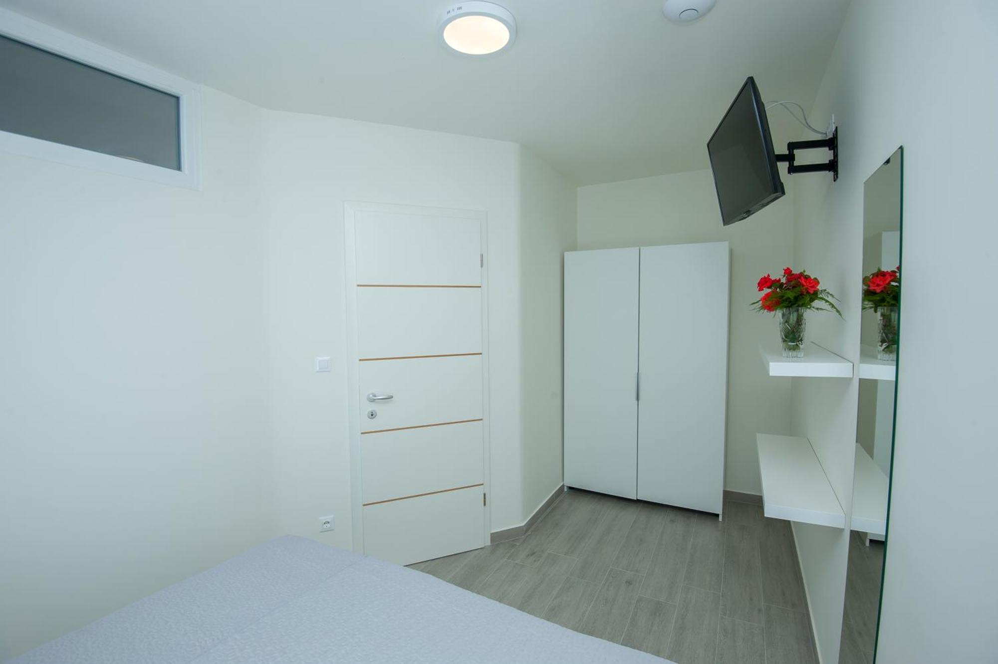 Seaside Luxury Suites Podstrana Pokoj fotografie