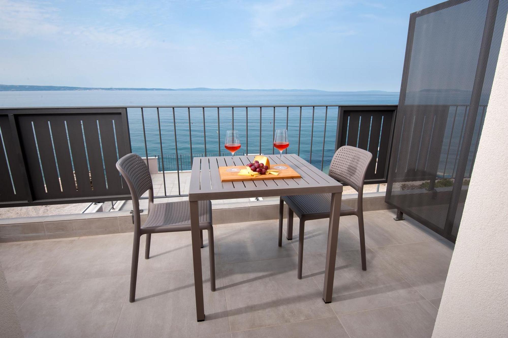 Seaside Luxury Suites Podstrana Pokoj fotografie