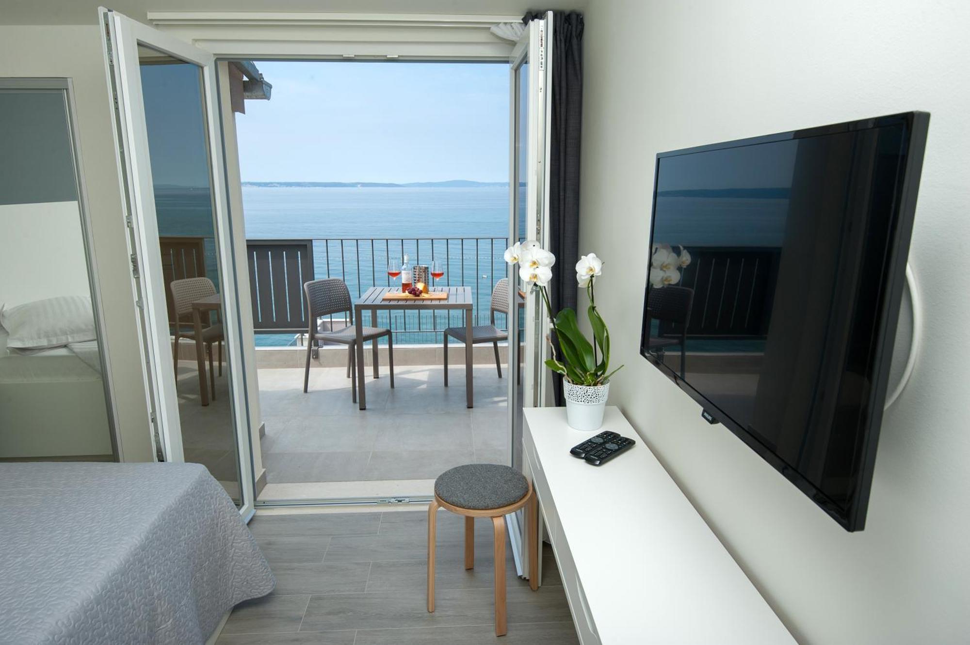 Seaside Luxury Suites Podstrana Pokoj fotografie